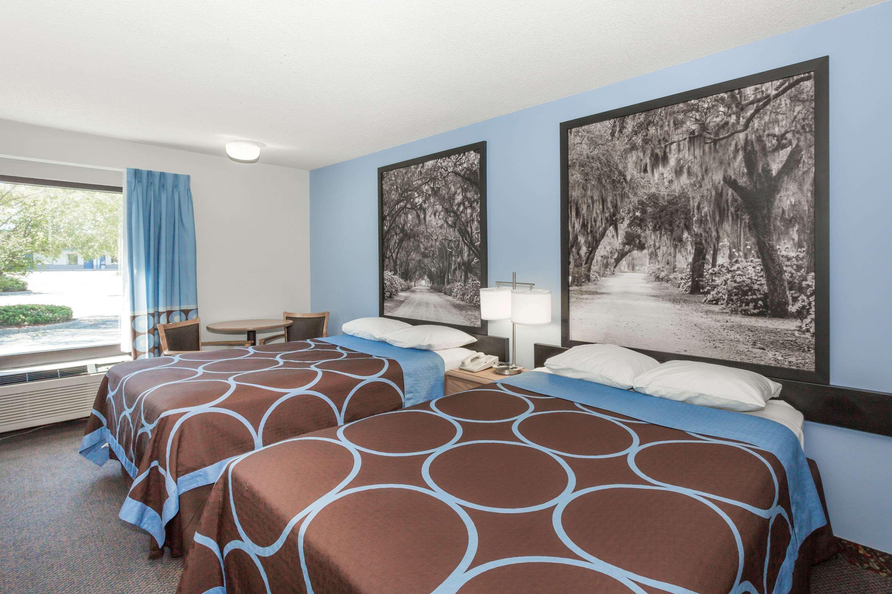 Super 8 By Wyndham Valdosta Ga I-75 Ξενοδοχείο Εξωτερικό φωτογραφία