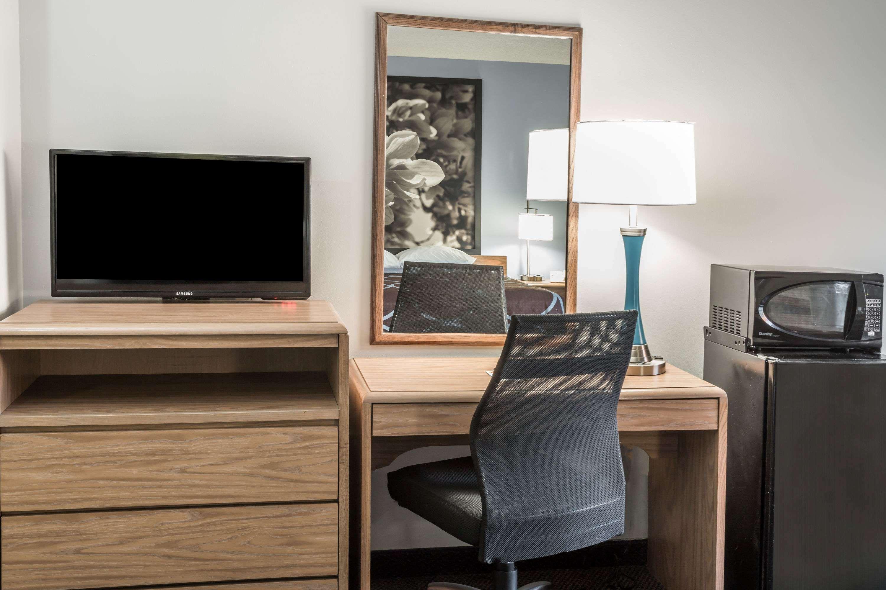 Super 8 By Wyndham Valdosta Ga I-75 Ξενοδοχείο Εξωτερικό φωτογραφία