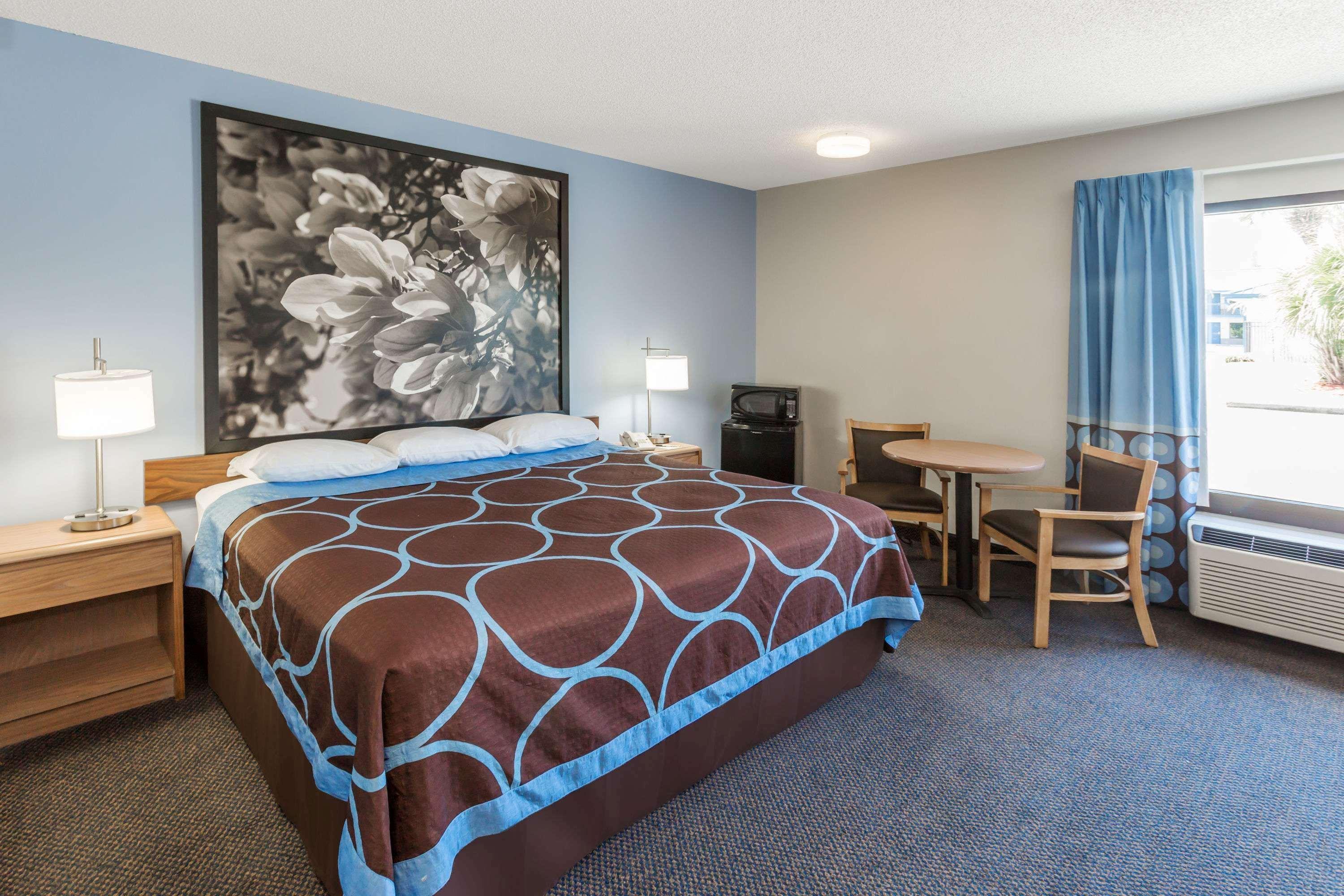Super 8 By Wyndham Valdosta Ga I-75 Ξενοδοχείο Εξωτερικό φωτογραφία