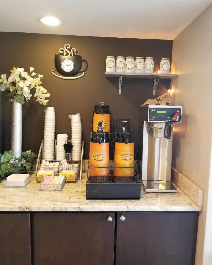 Super 8 By Wyndham Valdosta Ga I-75 Ξενοδοχείο Εξωτερικό φωτογραφία
